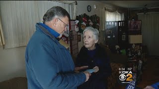 Get Marty: Stranger Pays Elderly Woman's Back Taxes