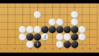 黑棋眼位不够，需要尽可能的扩大眼位，后续的变化很巧妙