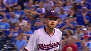 MIN@KC: Polanco starts an inning-ending double play