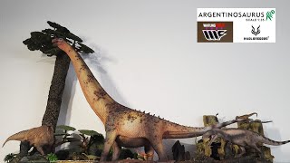 HAOLONGGOOD ARGENTINOSAURUS DIORAMA