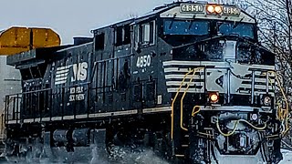 Railfanning In A Snowstorm ❄️  |  Cenimatic Short