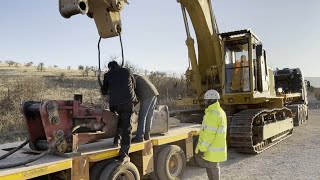 Loading And Transporting The Caterpillar 245 Excavator - Fasoulas Heavy Transports