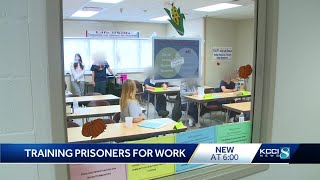 A look into DMACC's education program for incarcerated Iowans