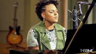 Marsha Ambrosius Performs \