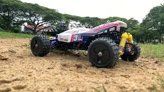 Tamiya Thundershot Dancing in the Dirt