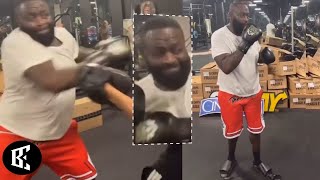 WOW! RICK ROSS KNOCKS OUT HEAVYWEIGHT, BOSS BOXING IN SANDALS, RAPPER HANDS ON DISPLAY! | BOXINGEGO
