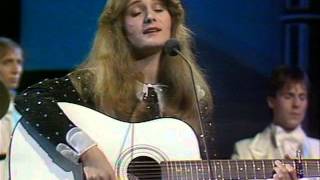Eurovision Song Contest 1982 - Germany - Nicole - Ein bisschen Frieden [HQ]