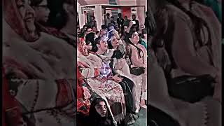 girls enjoying Nusrat Fateh Ali kahn remix qawli status  |#youtubeshorts #youtube #nafkottube