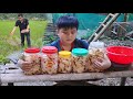 The process of making chili bamboo shoots - the boy selling chili - everyday life