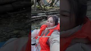 四姑娘山漂流～这个景色美呆了 到深蓝的天空下感受秋日 分享一份秋天给你 定格每一个生动瞬间 川西美景 第一次来四川该怎么玩 @四川文旅 @四川观察 @四川之途旅行社 @四川航空10月29日11:00