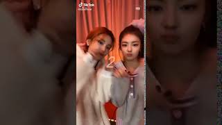 210312 Tiktok update with Yeji and Lia