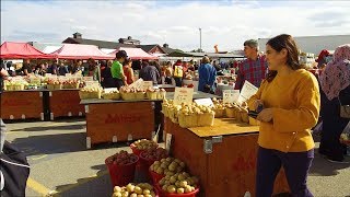 Pushtoon community in Canada - Amjad Saleem - Janaan (St. Jacob Market))