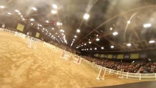 Vicki Wilson showjumping 360 world first at Equidays!