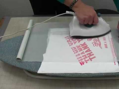 How to Make a Sturdy Tote From Plastic Shopping Bags How to Make a Sturdy Tote From Plastic Shopping Bags