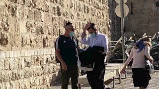 A MUST WATCH! STAGGERING JERUSALEM OUTREACH - MESSIANIC RABBI ZEV PORAT