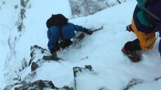 厳冬期西穂高岳に日帰り登山！山頂から三時間で駅まで