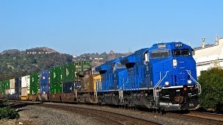 Union Pacific with GECX 2024 Tier 4 demo, CNW Heritage - 7/6/14