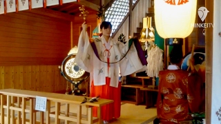 長崎・八坂神社で恋愛成就祈願