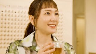 新垣結衣、カラダとココロの健康のために気をつけていることは？／十六茶ポップアップショップ来店＋メイキング＋インタビュー