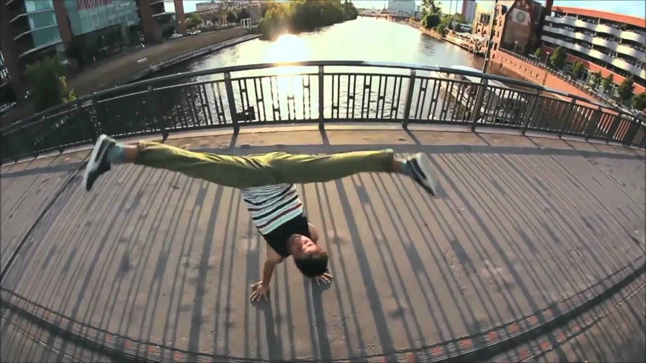 BBOYS POWERMOVES - YouTube