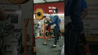 137.5kg for 1 rep #powerlifting #powerlifter #squat #trending #views #subscribe