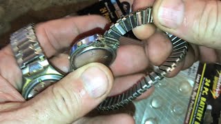 REMOVING a LINK speidel stretch watch band (TRICKY) u-clip, expansion, expandable