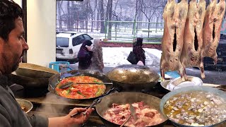 SHINWARI KARAHI IN SNOW DAY | Kabul Afghanistan |Street food in Snow Day | Shinwari Tikka Recipe BBQ