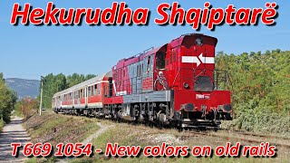 T 669 1054 - New colours on old rails