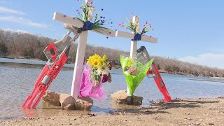 Community mourning after 2 boys found dead in rural Kansas lake