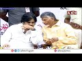 ఒకే వేదికపై చంద్రబాబు పవన్.. chandrababu pawan kalyan at vidhwansam book launch abn