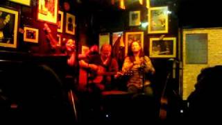 Hey Jude - The Temple Bar - Dublin - 2011-03-27