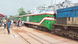 Joydebpur rail gate passing train | inter-city Brahmaputra express | PTinka coach \u0026 powerful engine