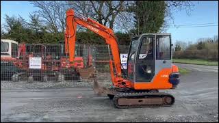 2000 HITACHI EX30-2 For Sale