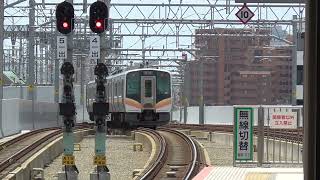 新潟駅E129系回送発車