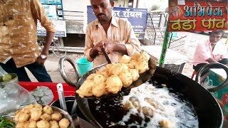 King of Vada Pav | Delicious Vada Pav @ 15 Rs | Famous Abhishek Vada Pav | Nagpur