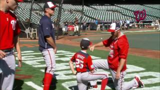 Adam LaRoche before NLDS Game 2 first pitch