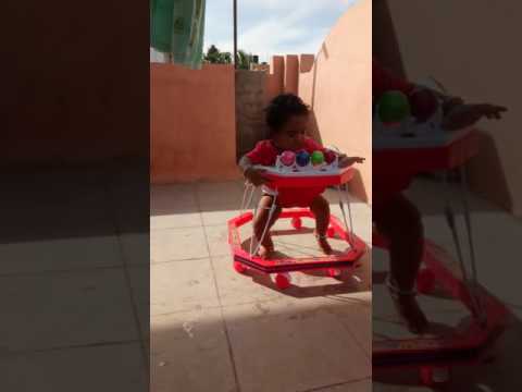 Baby Walker tips, when and how to use baby/kids/infants Walker, advantages and disadvantages of baby Baby Walker tips, when and how to use baby/kids/infants Walker, advantages and disadvantages of baby