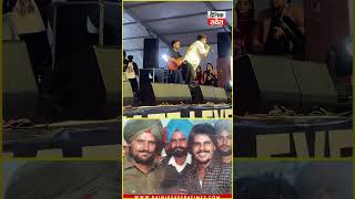 Jassi Gill 'ਤੇ Babbal Rai ਹੋਏ ਇੱਕੋ Stage 'ਤੇ ਇਕੱਠੇ, ਦੋਵਾਂ ਨੇ ਗਾਇਆ ਚਮਕੀਲੇ ਦਾ Hit ਗੀਤ