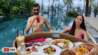 Floating Breakfast - 10 TIMES cheaper than Maldives!