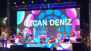 Özcan Deniz Kıbrıs Konseri #kıbrıs #konser #live#özcandeniz #magazin #müzik #music #şarkı #türküler