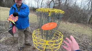 Two Amateurs Play Disc Golf:  Timbrook Park Back 9 with Road Trippin\