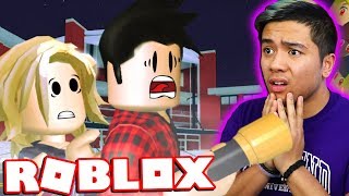Reacting To A Scary Roblox Story - horror movie roblox