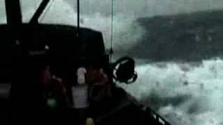 Deadliest Catch - Monster Waves