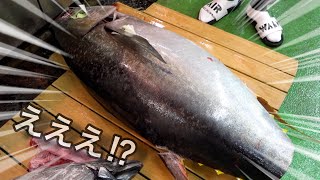 5:00 AM】 Amazing tuna at the market and which I thought to be extinct, ◯◯ was on sale! I'll buy it!