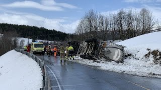 Nordmøre Bilberging på bergingsoppdrag i Rindal Fv 65 film movie