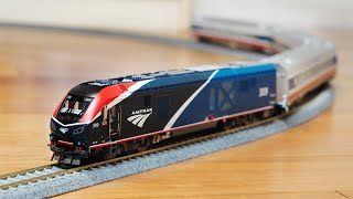 Amtrak ALC-42 Charger HO Scale Unboxing