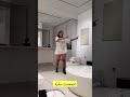 سارة اتحمست مع الاغنية 😂🤣💃