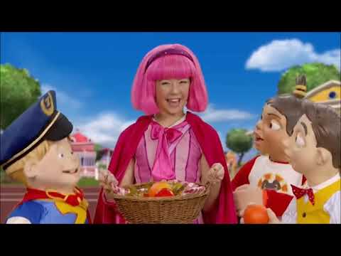 LazyTown - Life Can Be A Surprise (Latin Spanish) - YouTube