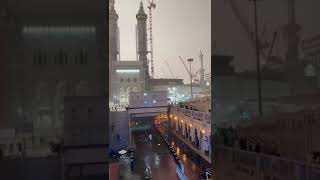 Heavy Rain In Khana Kaaba | Makkah Floods 2023 | Rains & Thunderstorm On Clock Tower #makkah #viral