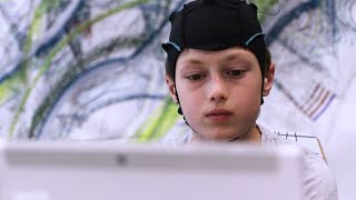 Brain-Computer Interface (BCI) for Kids - Unicorn Hybrid Black